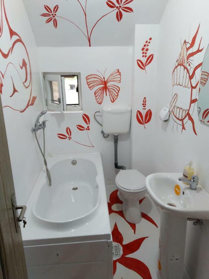 Casa Milos Si Fiul Băile Herculane Eksteriør bilde